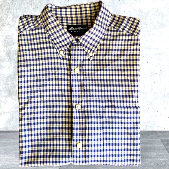EDDIE BAUER SHORT SLEEVE SHIRT-SIZE LARGE - Picture 1 of 3